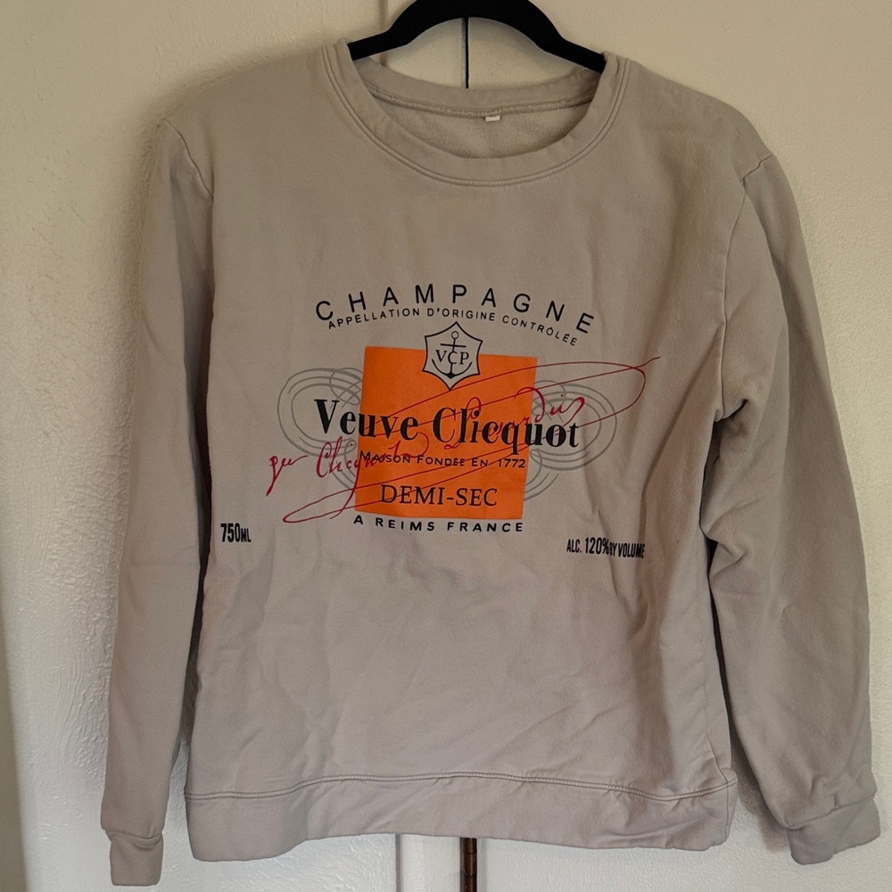 Veuve Clicquot Graphic Sweatshirt